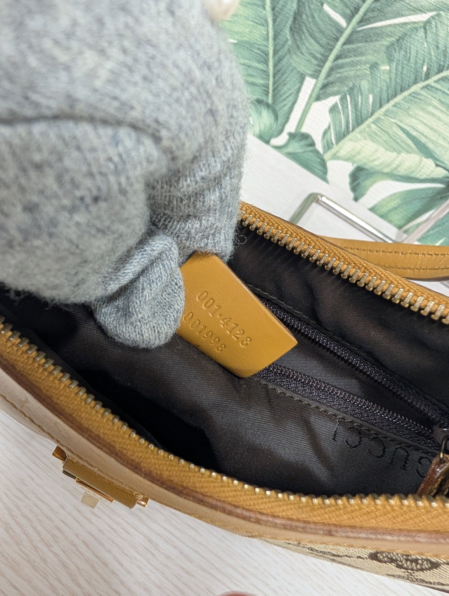 Vintage Hobo