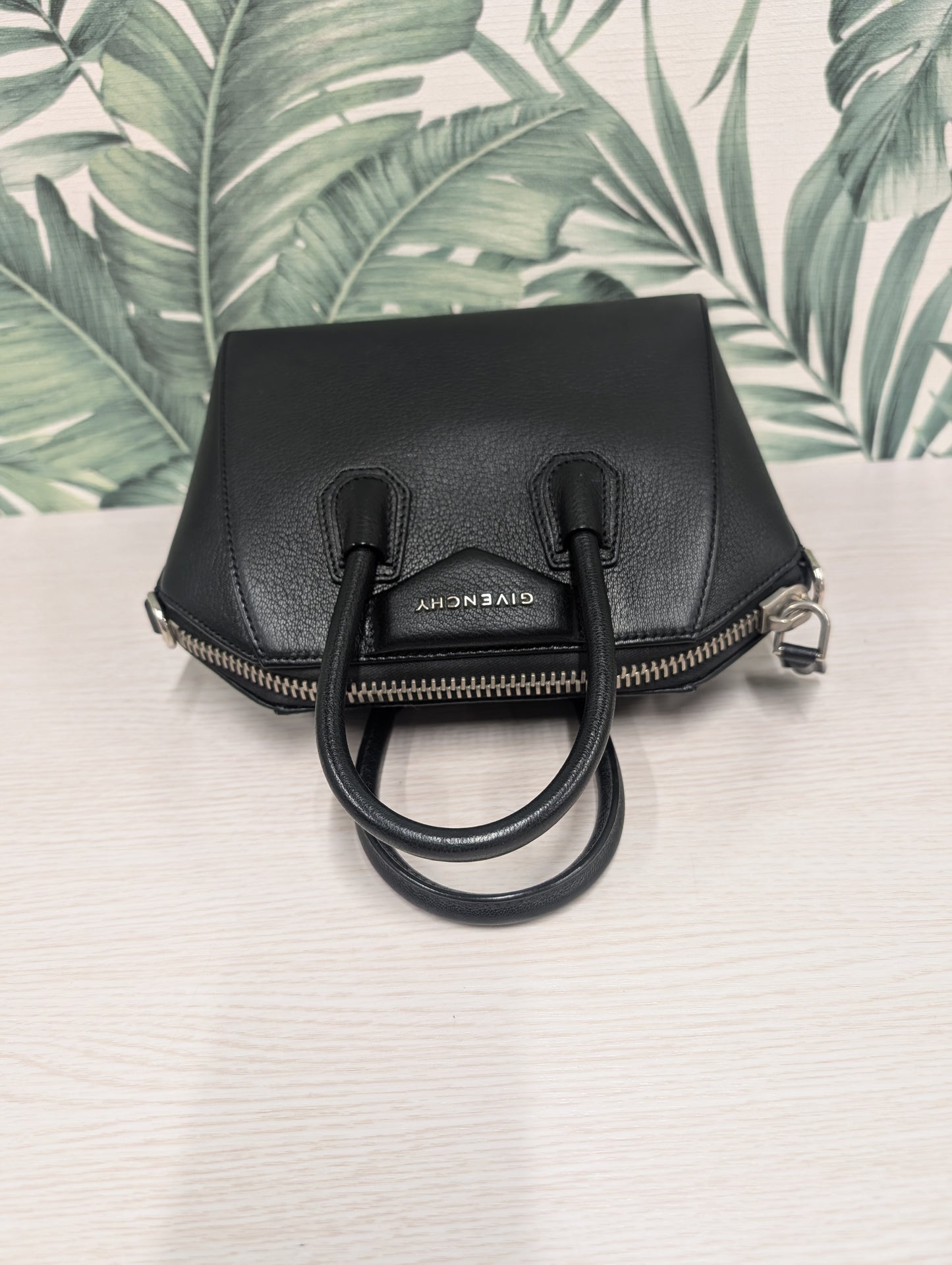 Sugar Goatskin Antigona Mini