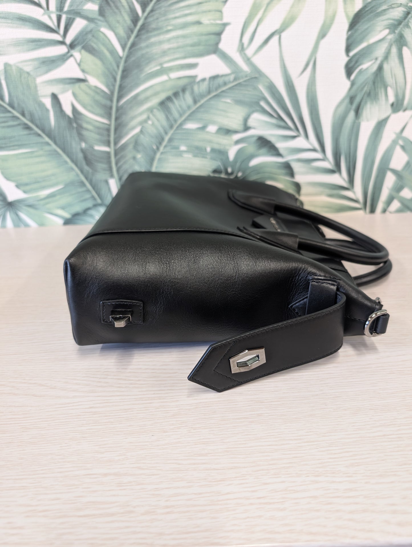 Antigona Soft Small