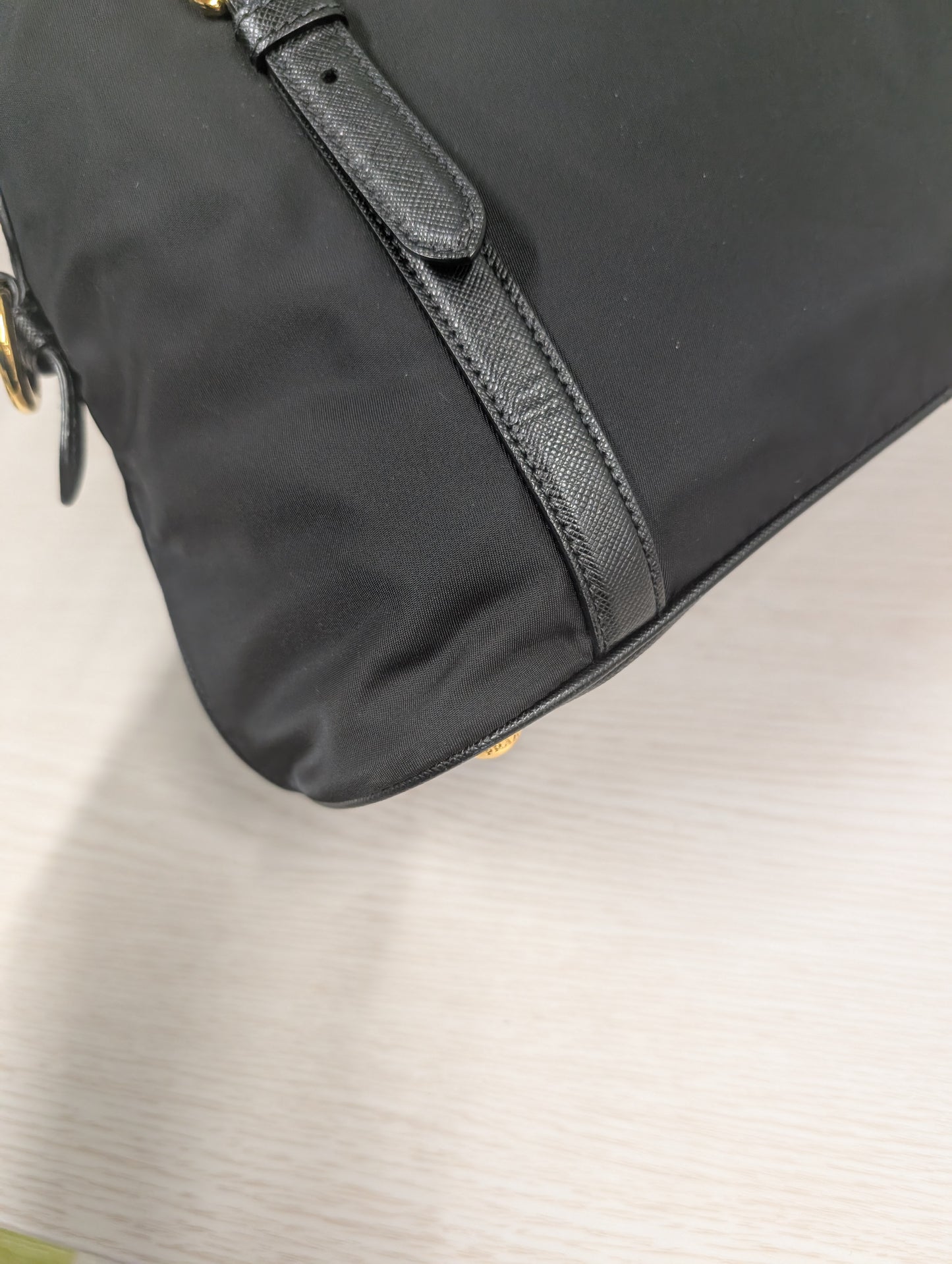 Tessuto Nylon Saffiano Leather