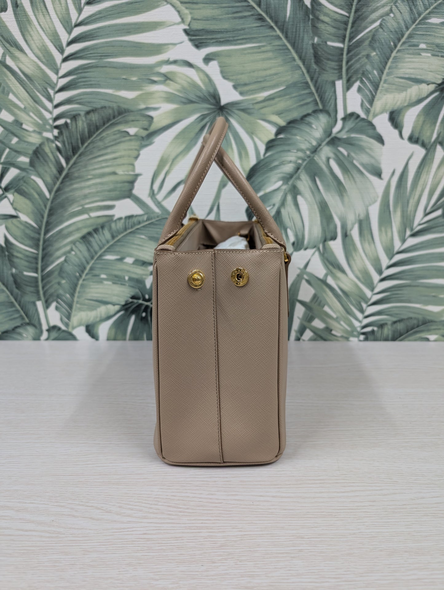 Saffiano Galleria Medium