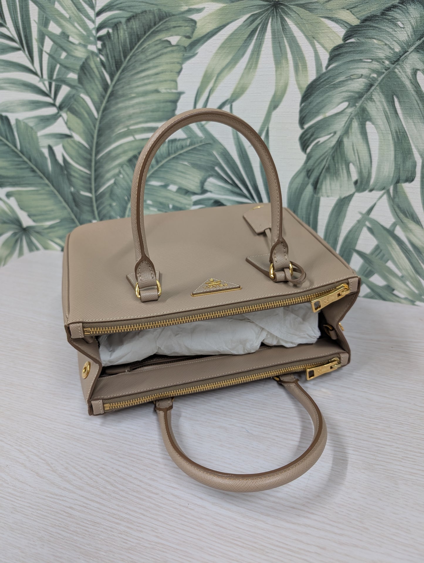 Saffiano Galleria Medium