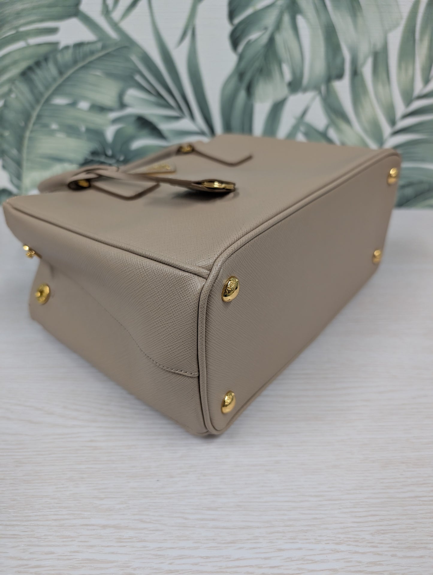 Saffiano Galleria Medium