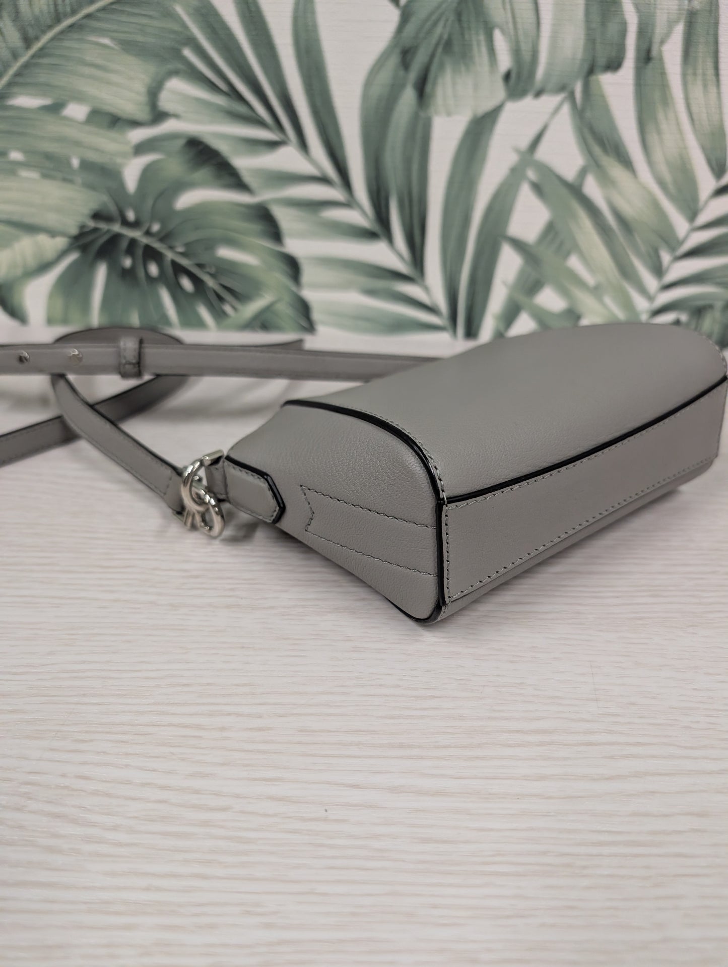 Antigona Crossbody Nano