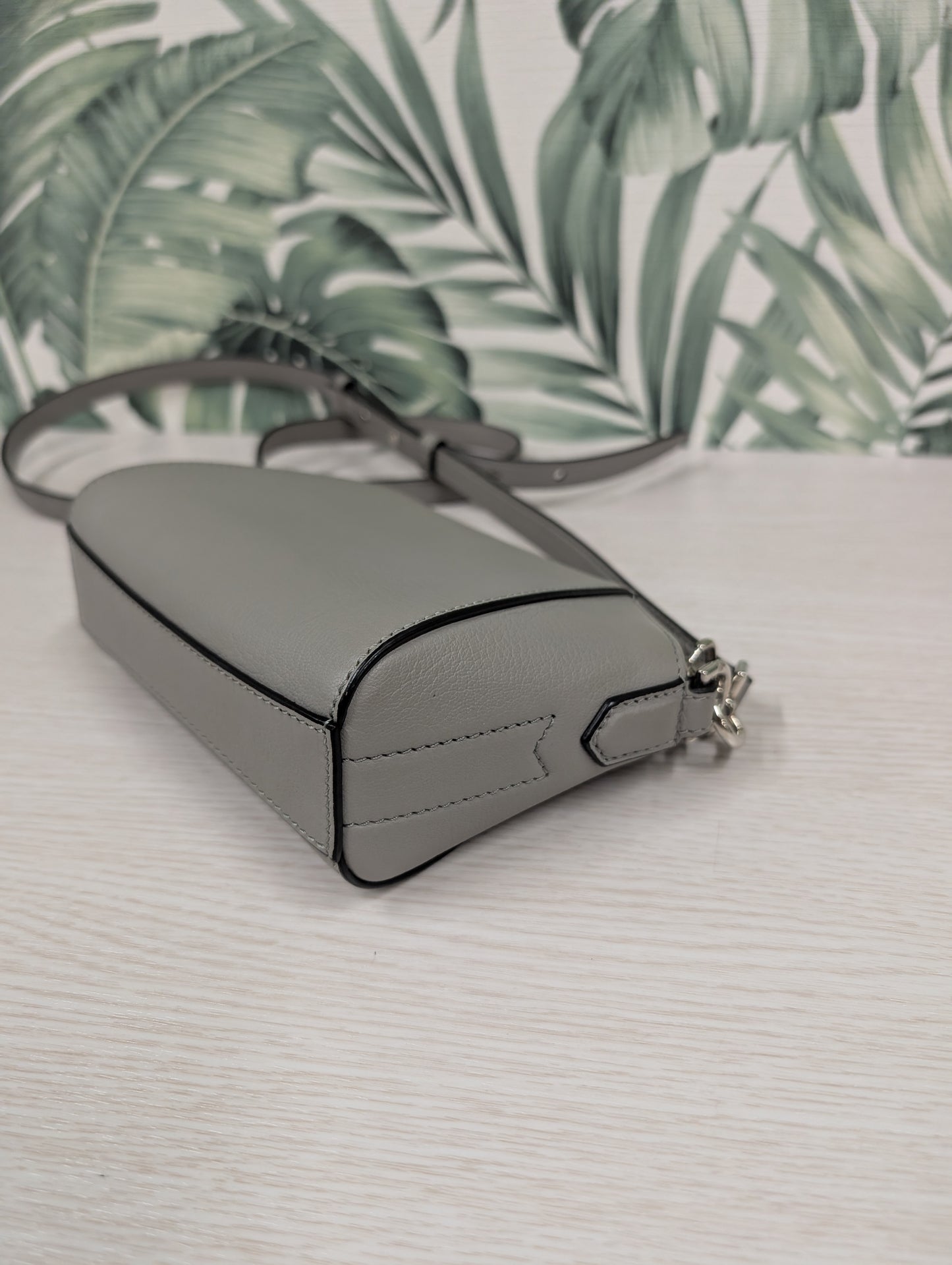 Antigona Crossbody Nano