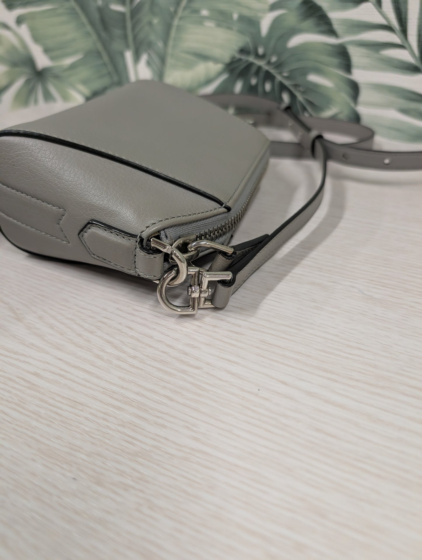 Antigona Crossbody Nano