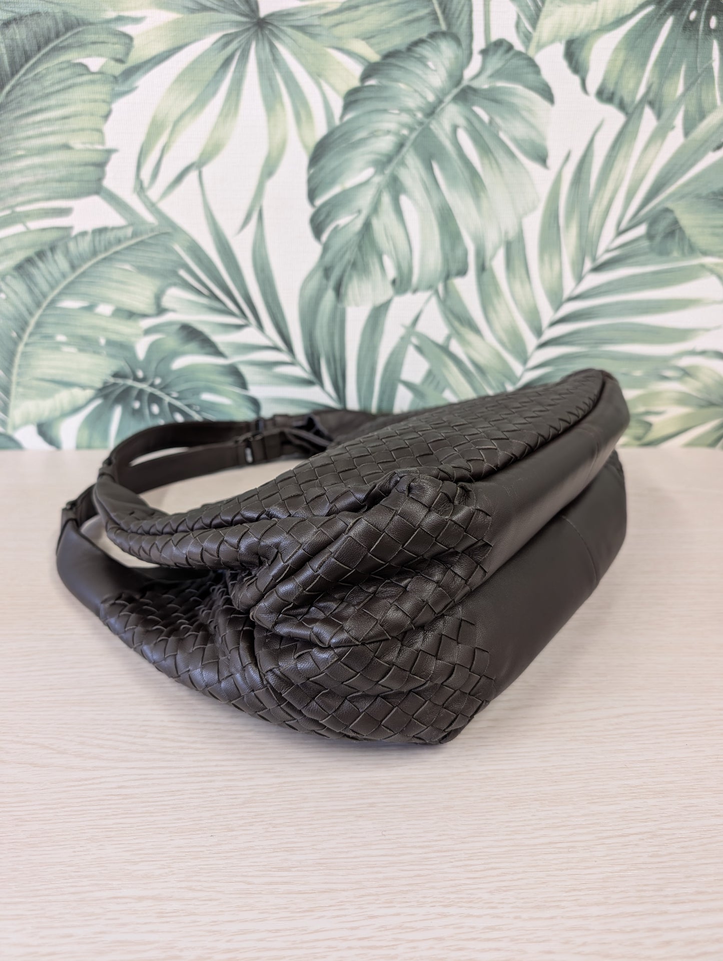 Intrecciato Campana Leather Small