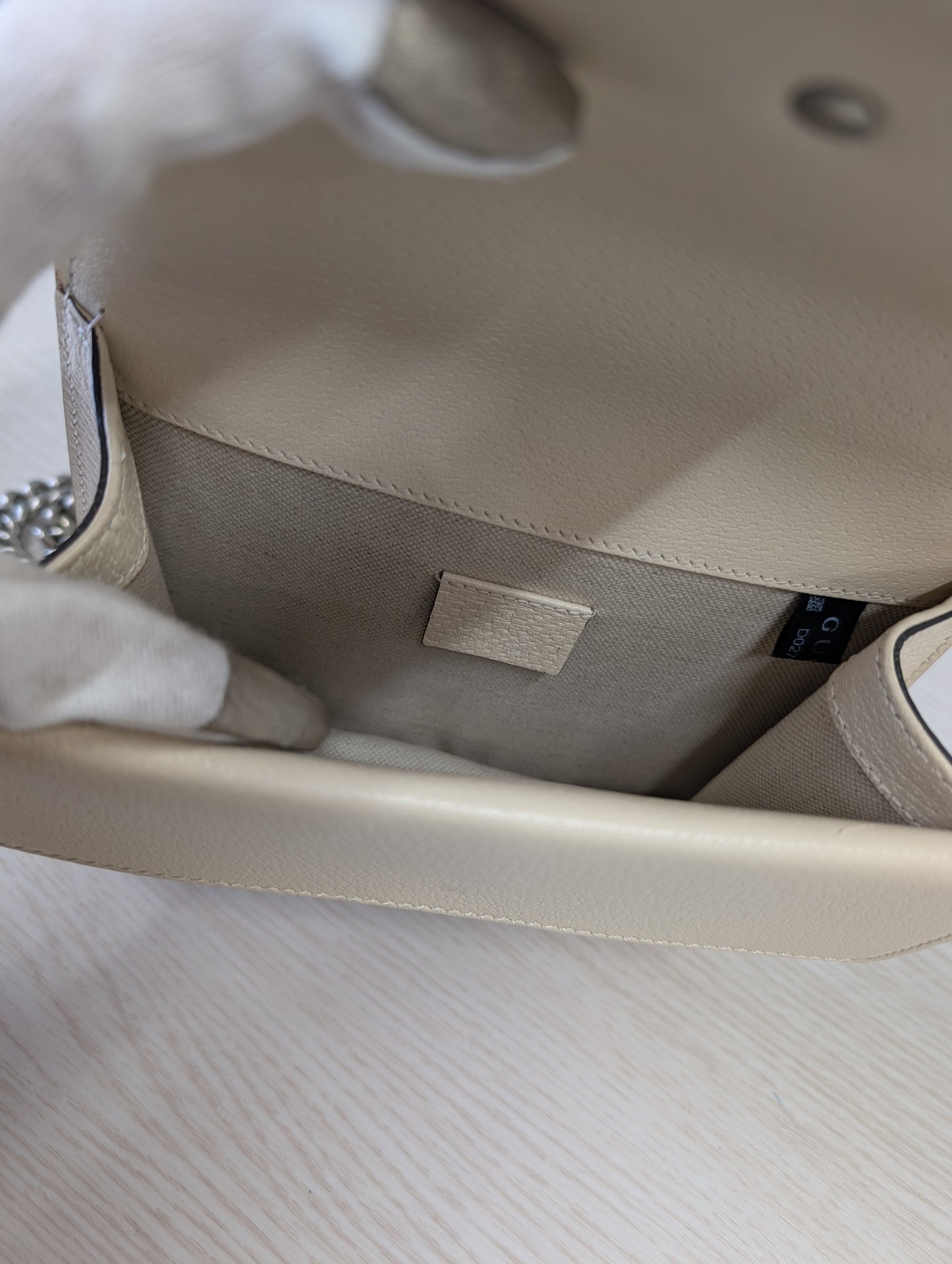 Dionysus Wallet on Chain Mini