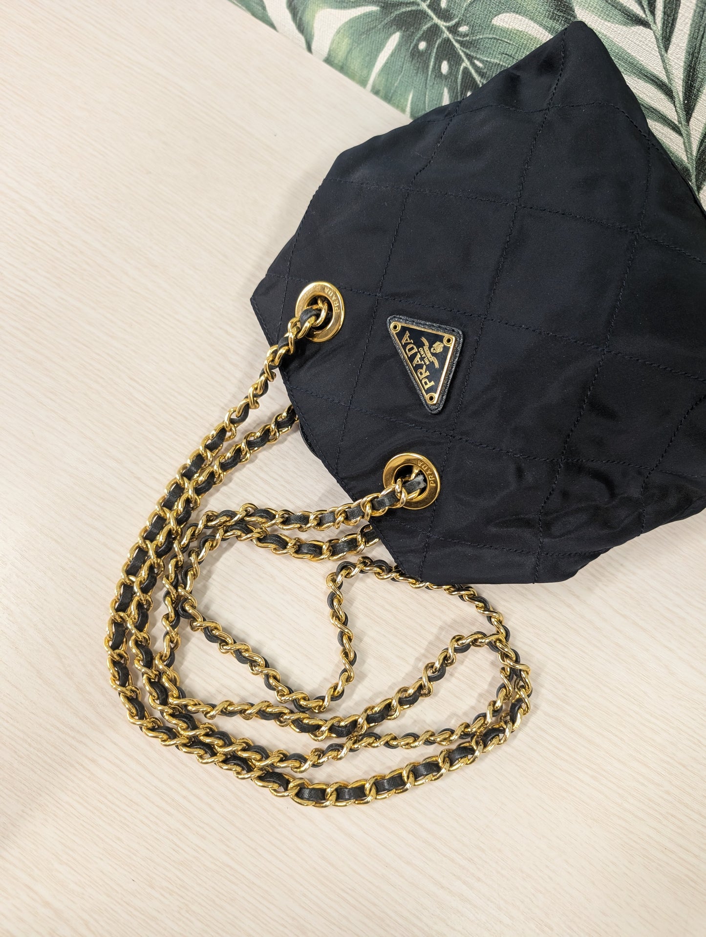 Vintage Quilted Chain Long Gold Nylon Mini