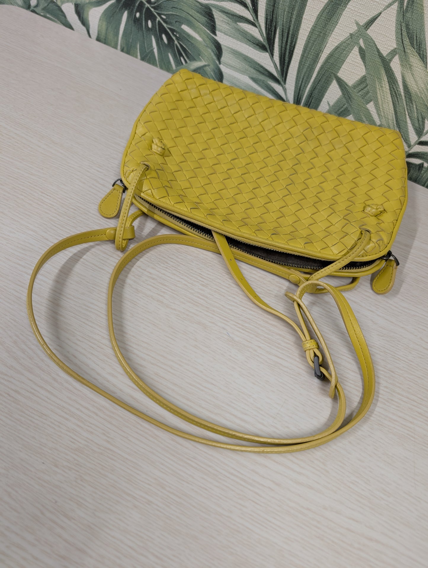 Intrecciato Leather Nodini Small