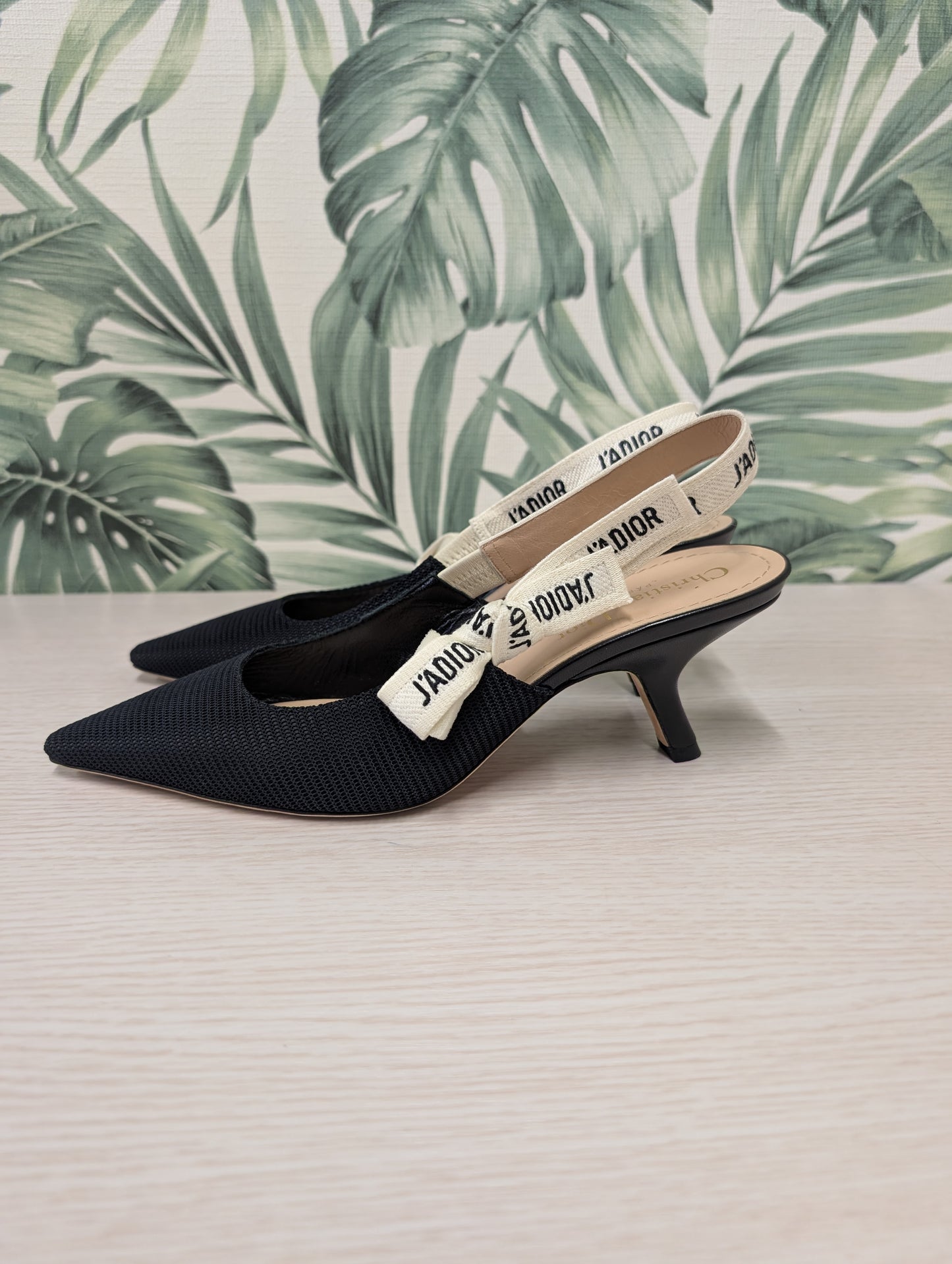 J'adior Fabric Ribbon Kitten Heel 38D