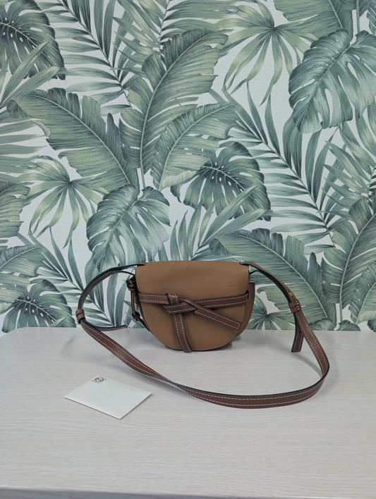 Gate Crossbody Small