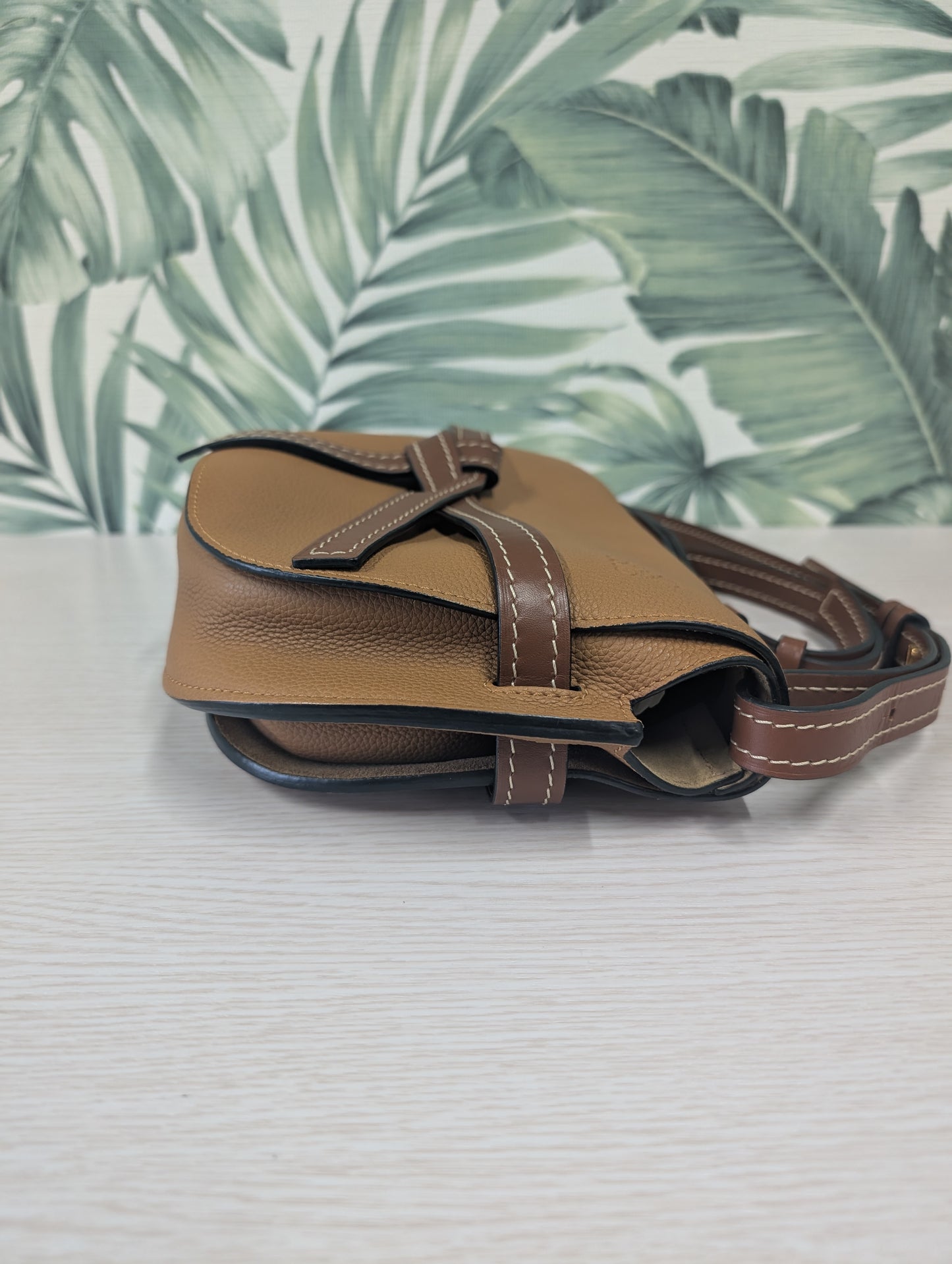 Gate Crossbody Small