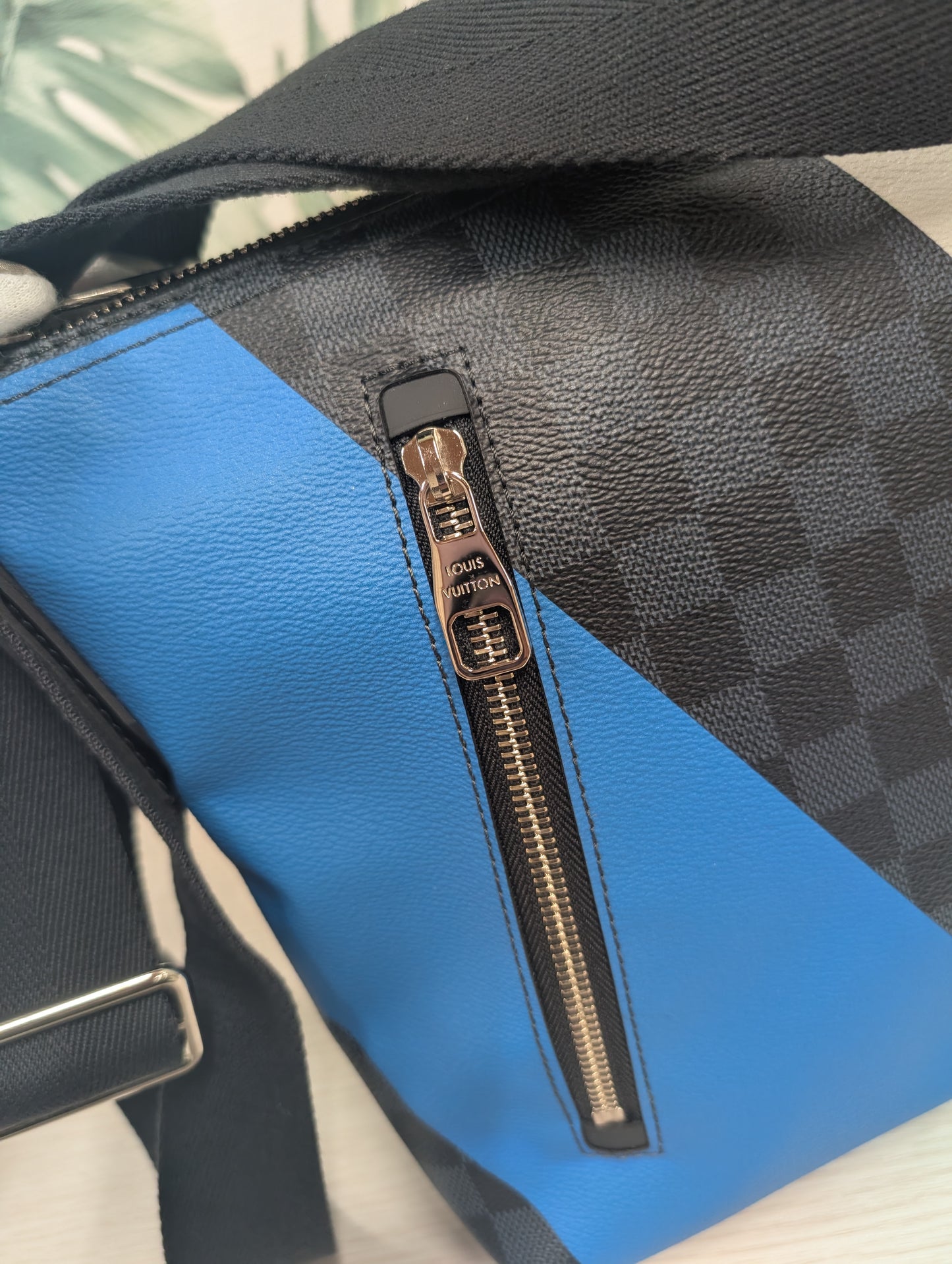Damier Cobalt Regatta Mick PM Limited Edition American Cup