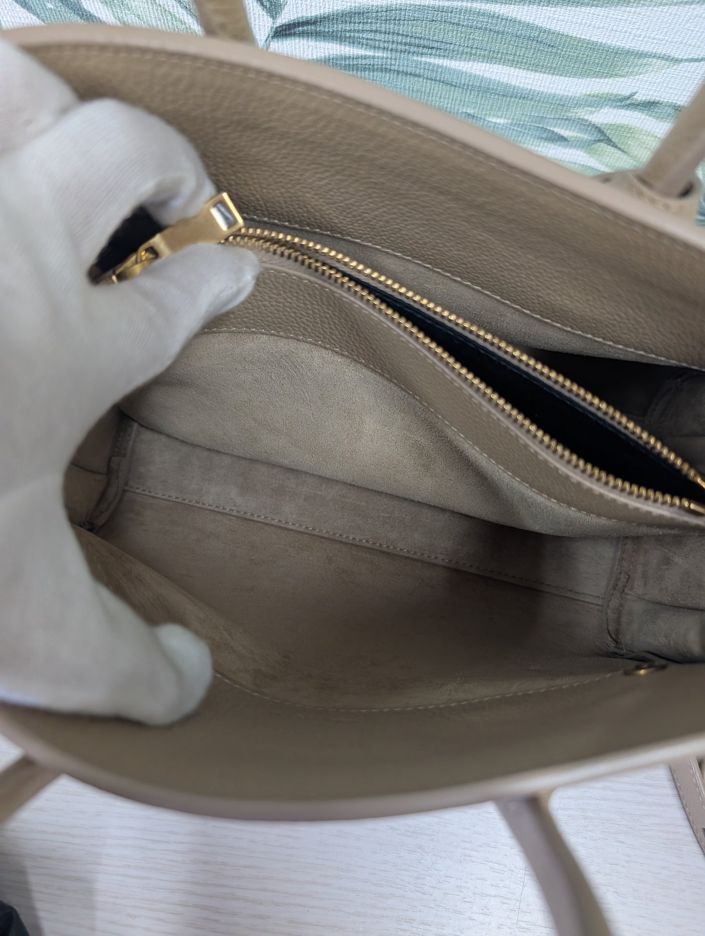 Sac De Jour Grained Leather Baby