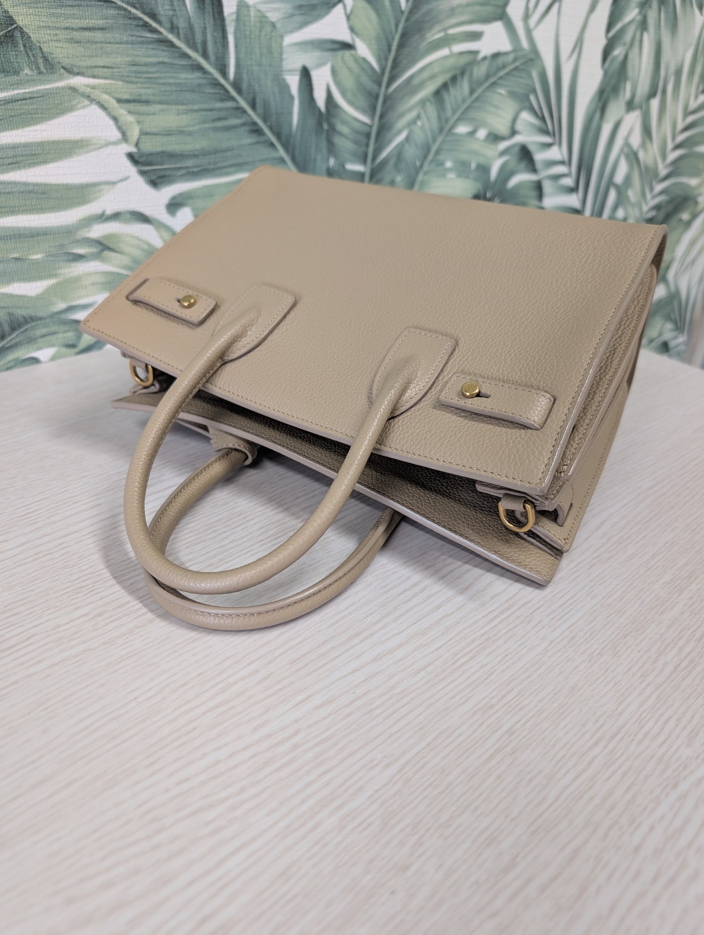 Sac De Jour Grained Leather Baby