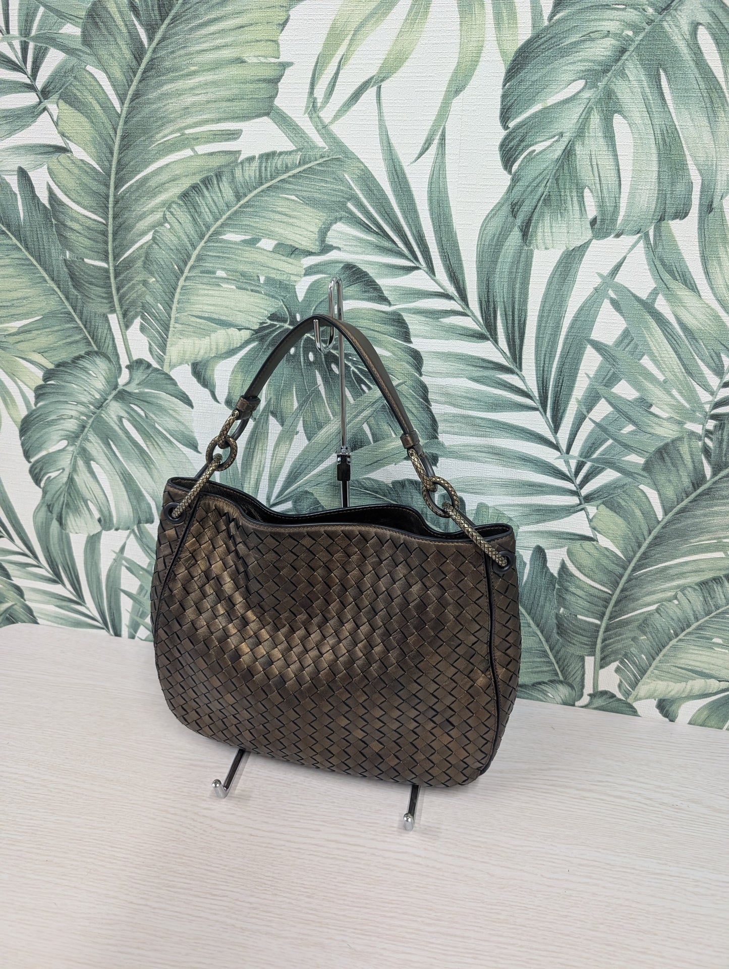 Intrecciato Nappa Leather Loop Small