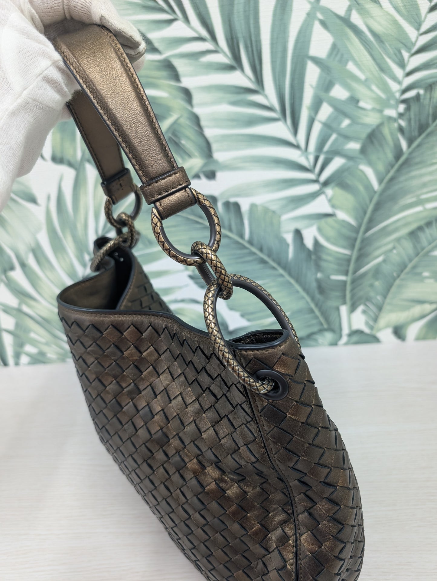 Intrecciato Nappa Leather Loop Small