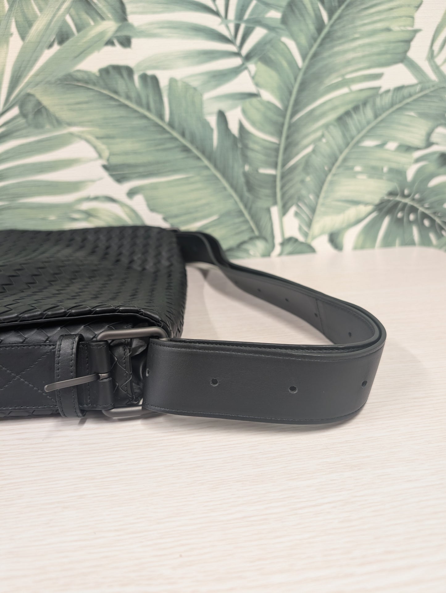 Intrecciato Messenger Bag