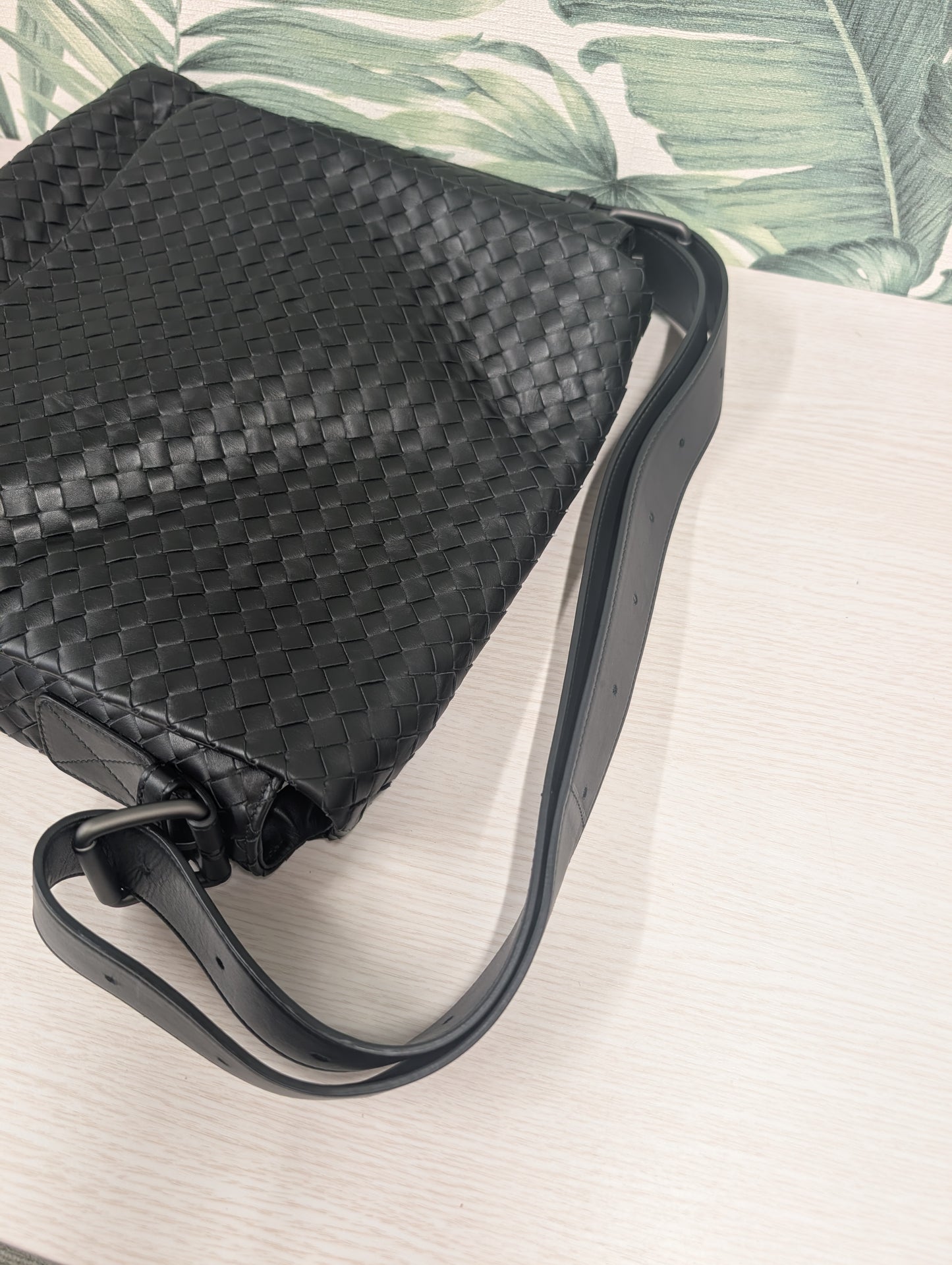 Intrecciato Messenger Bag
