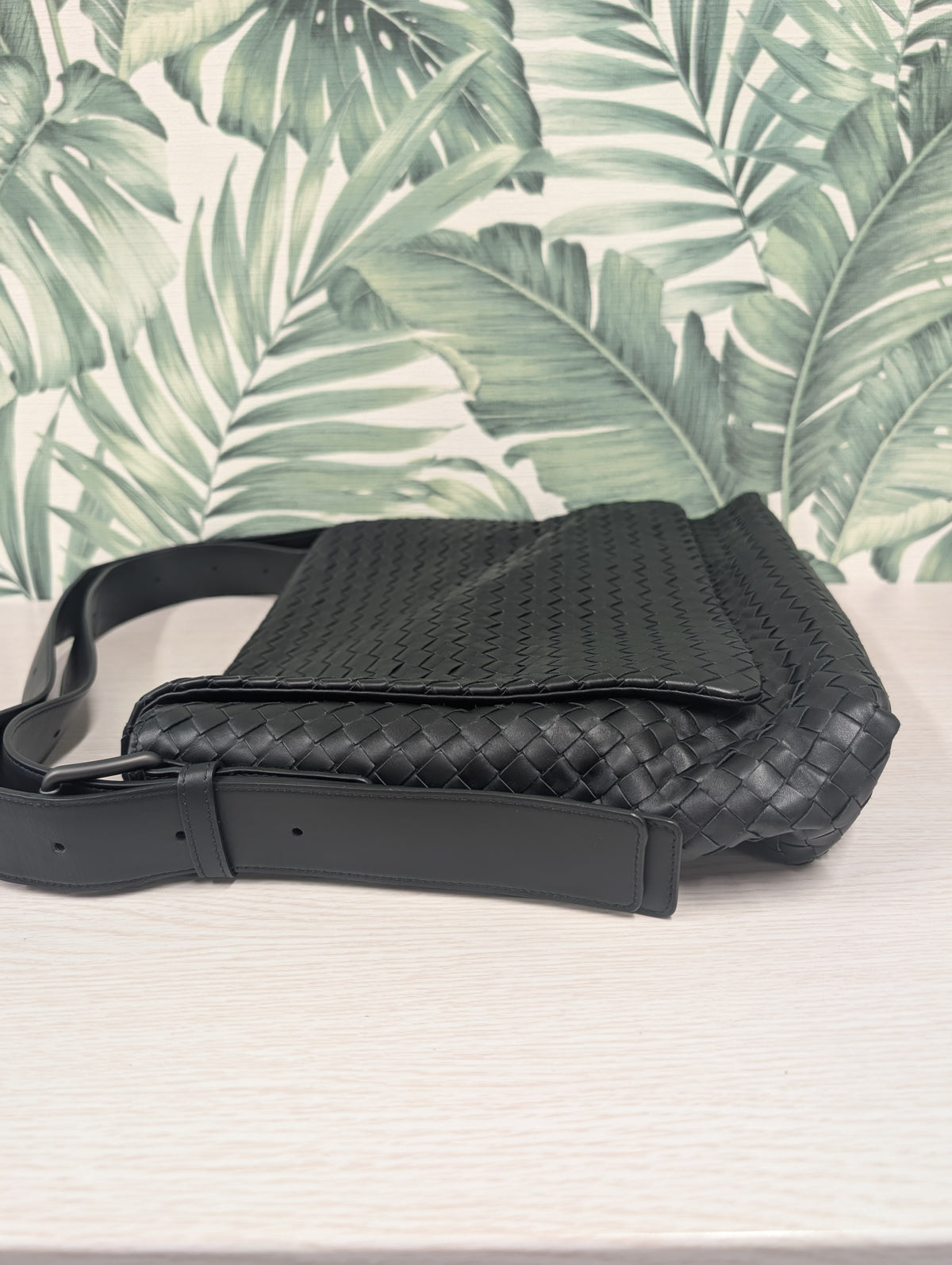 Intrecciato Messenger Bag