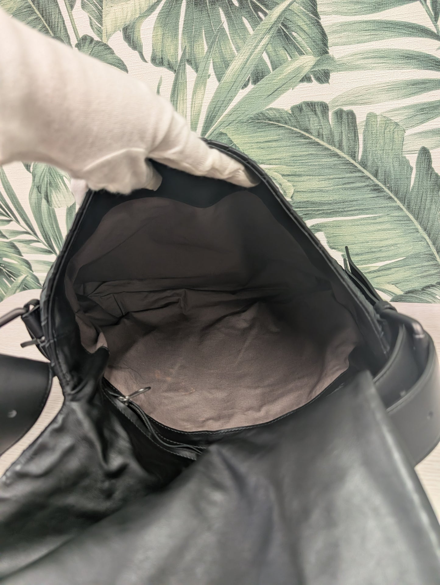 Intrecciato Messenger Bag