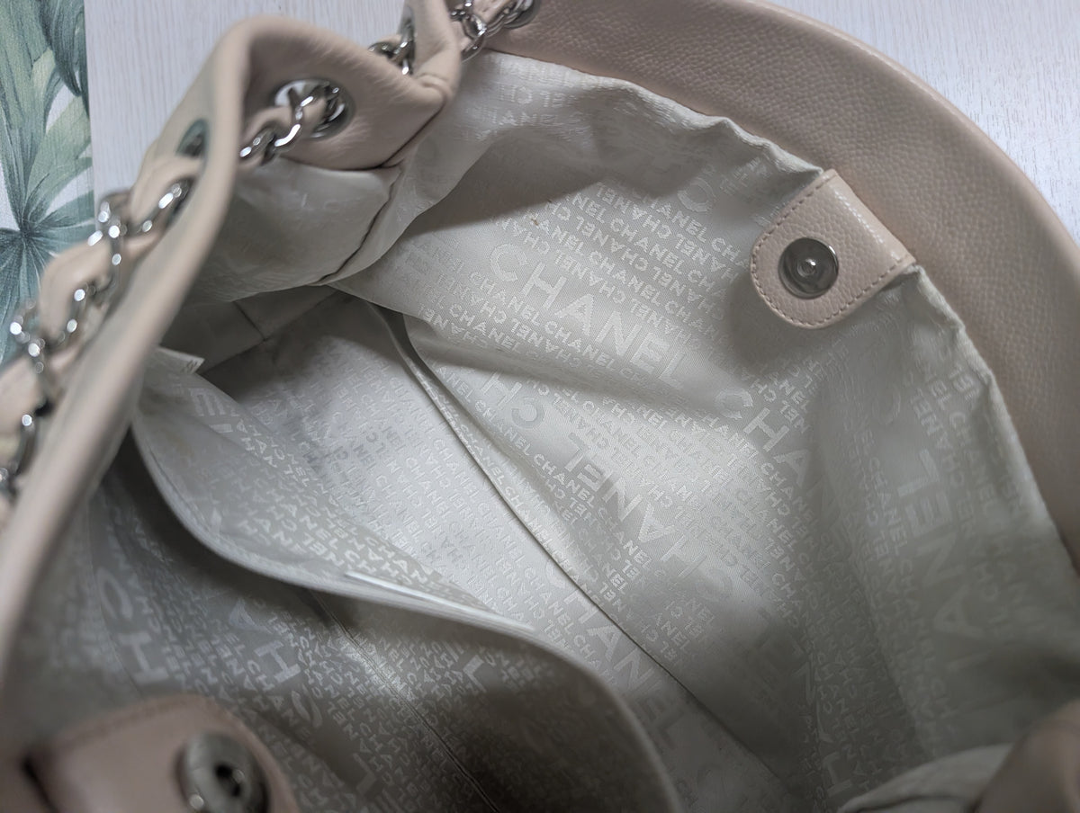CC Charm Tote Woven Caviar Large