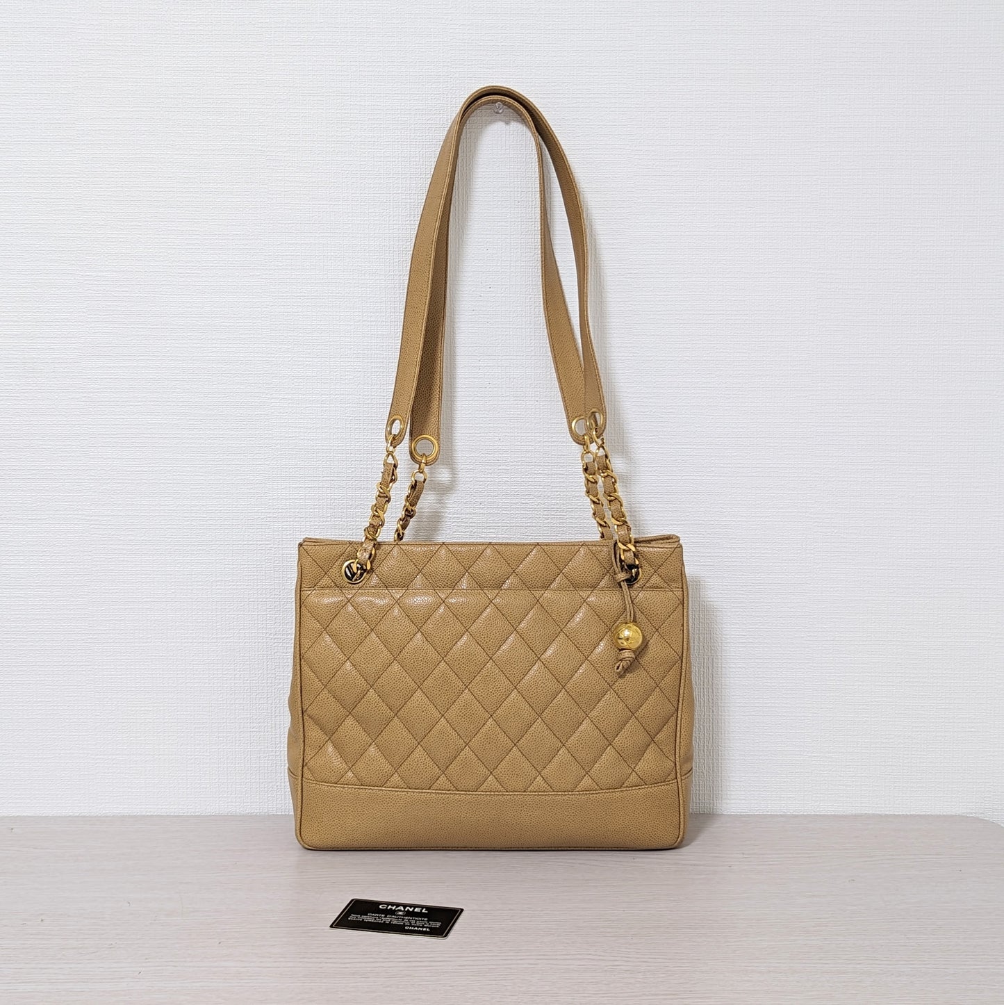 Quilted Caviar Matelasse Ballcharm